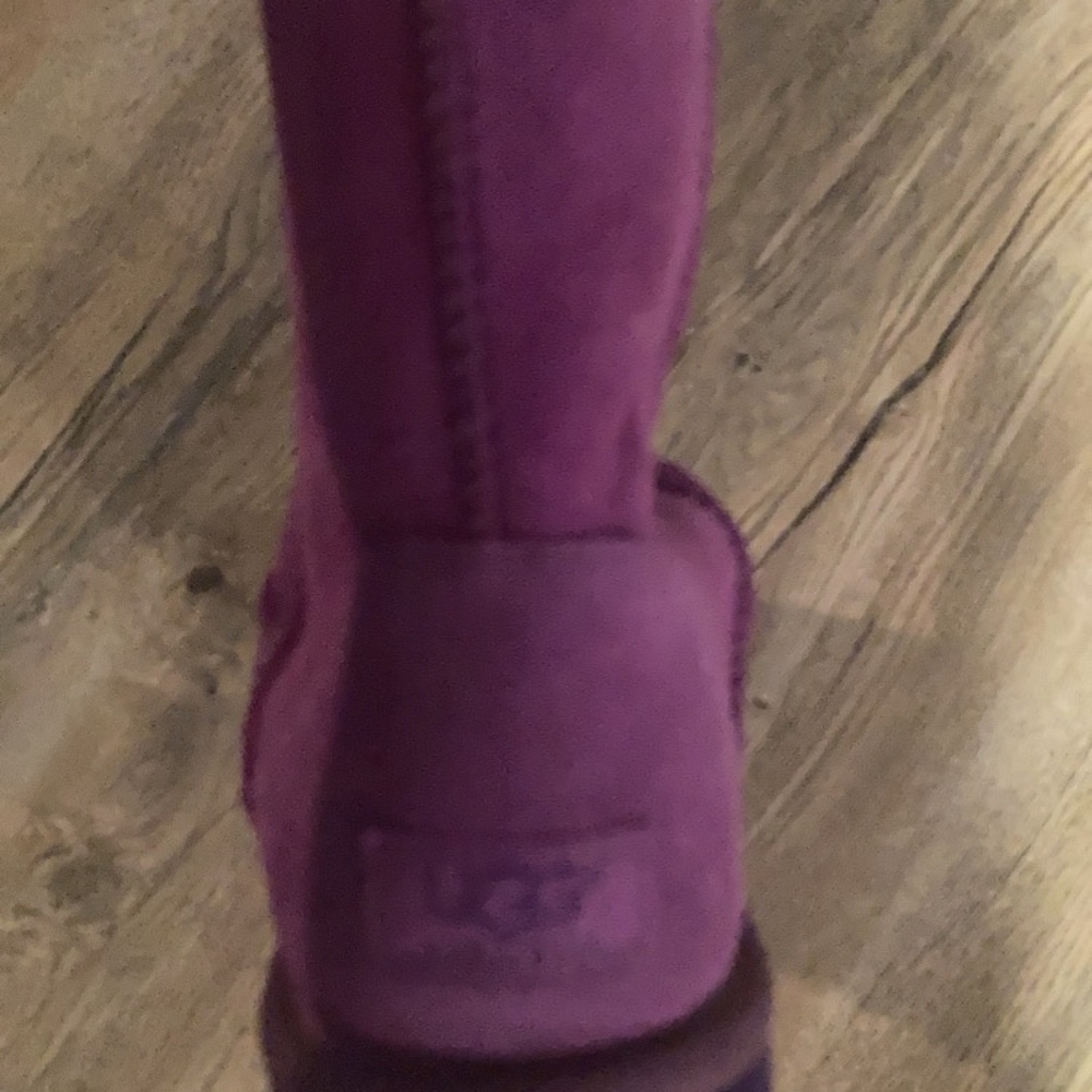Cute Purple short Uggs!!!